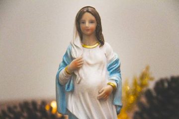 La Virgen María embarazada